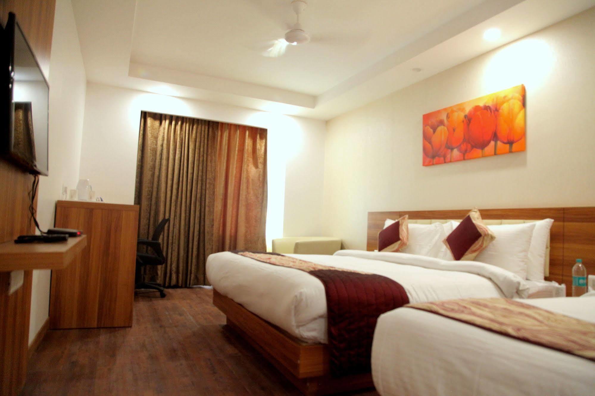 Le Roi Jammu - Near Jammu Railway Station Hotel Eksteriør billede